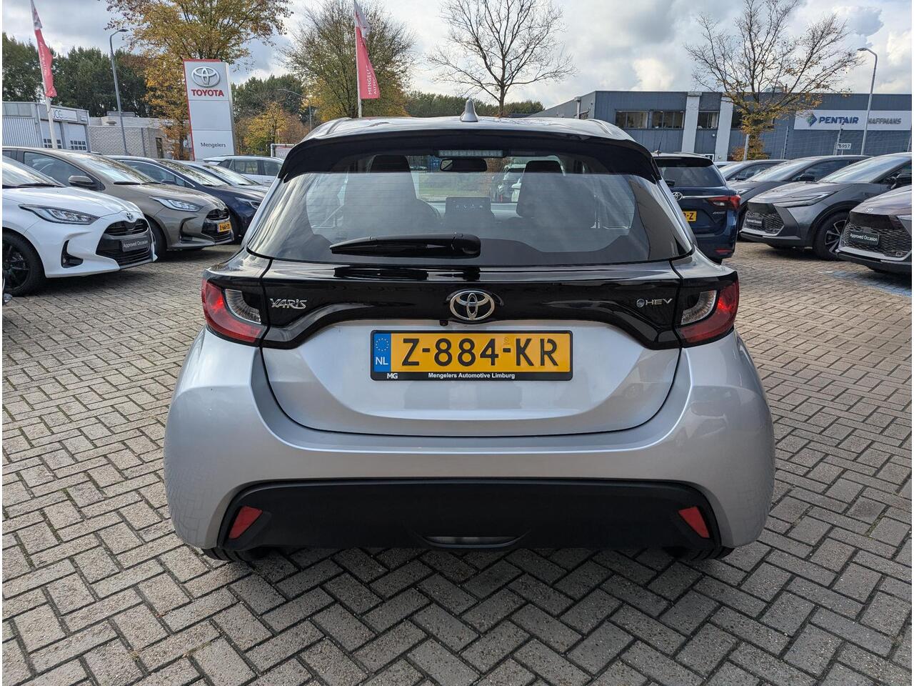 Toyota YARIS 1.5 Hybrid 115 Active | Rijklaar |