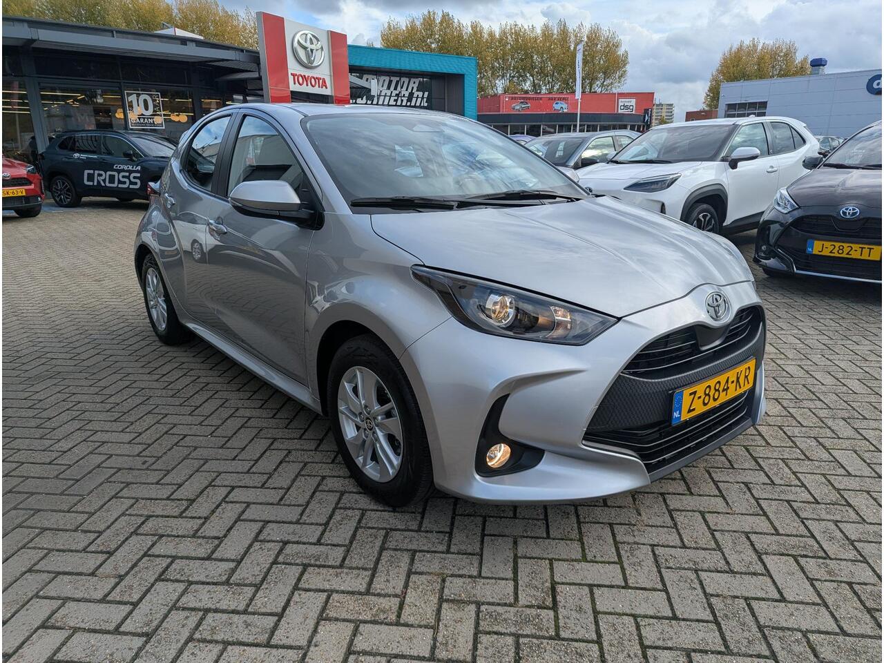 Toyota YARIS 1.5 Hybrid 115 Active | Rijklaar |