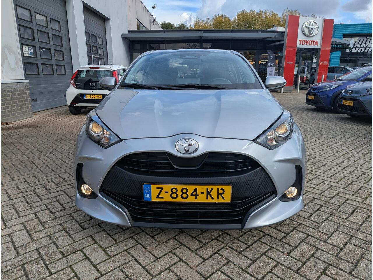 Toyota YARIS 1.5 Hybrid 115 Active | Rijklaar |