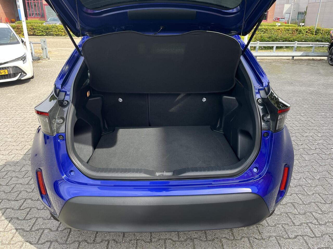 Toyota YARIS Cross 1.5 Hybrid 115 First Edition All seasonbanden