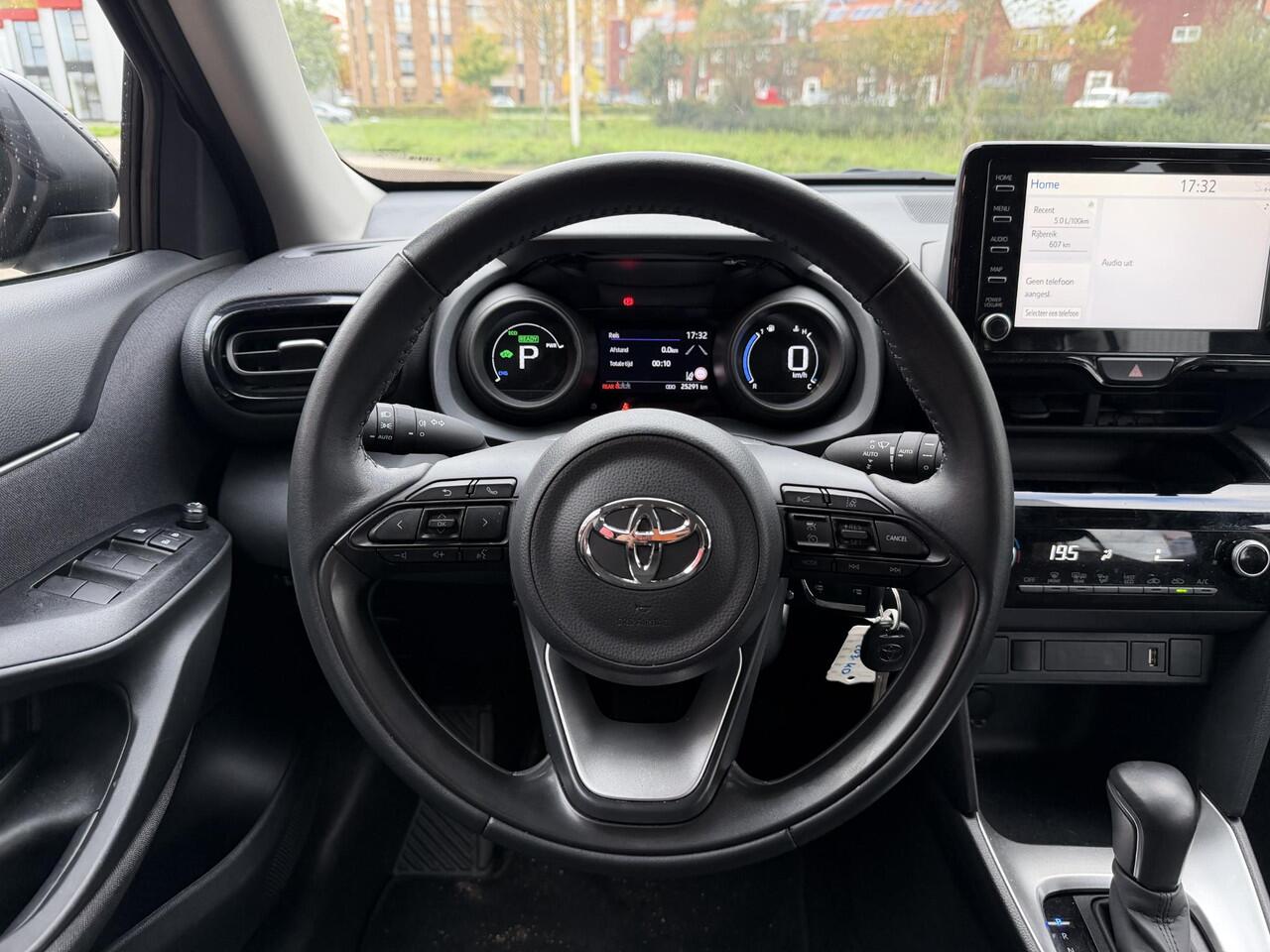 Toyota YARIS Cross 1.5 Hybrid Active