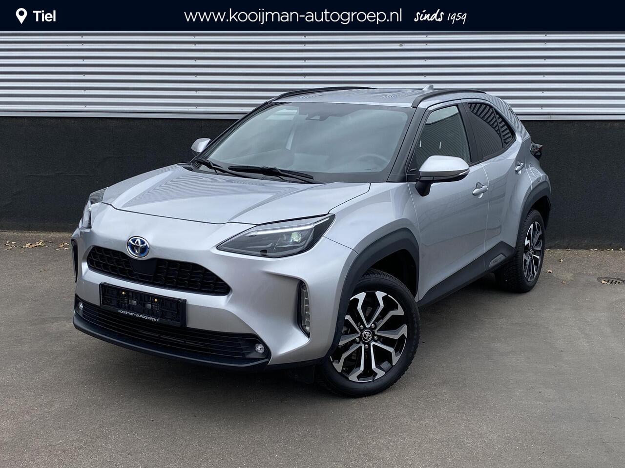 Toyota YARIS Cross 1.5 Hybrid Dynamic LED, Smart Key, Privacy glass, Navigatie, Apple CarPlay/Android Auto, achteruitrij camera, adaptieve cruise control, LM velgen, Climate control