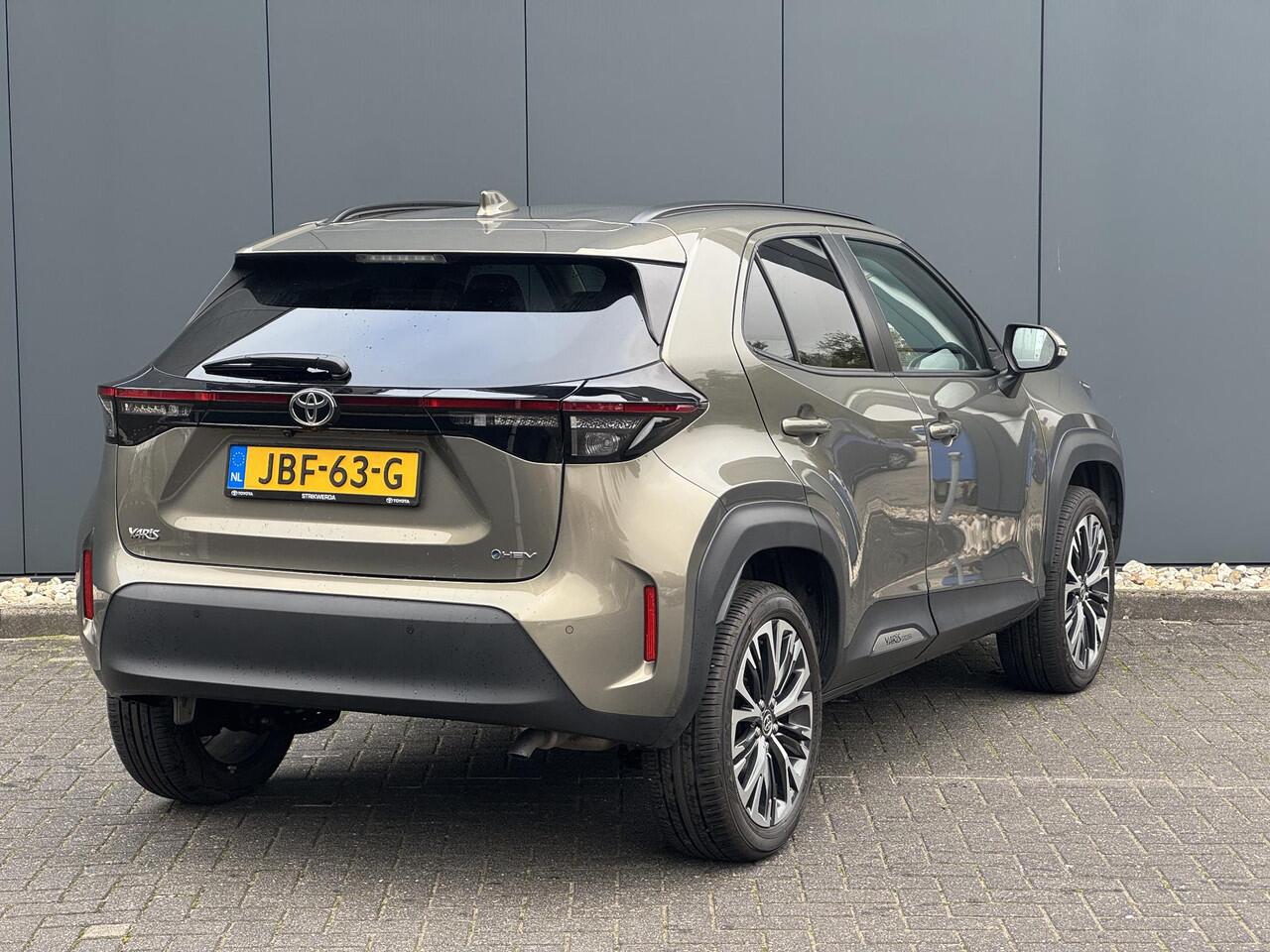 Toyota YARIS Cross 1.5 Hybrid 130 Executive