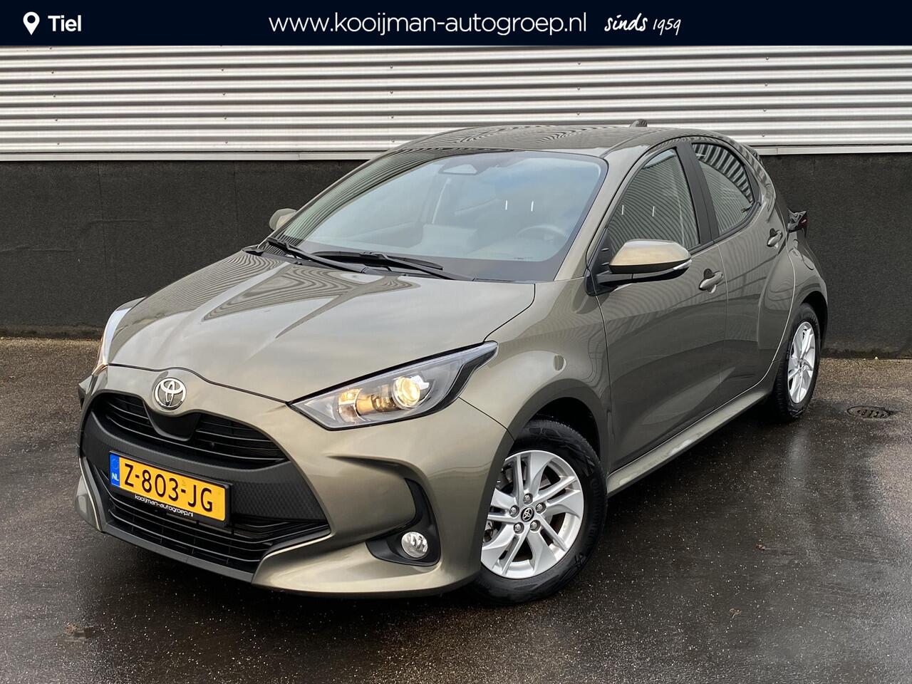 Toyota YARIS 1.5 Hybrid 115 Active 1e eign. NL-auto, Apple CarPlay/Android Auto navigatie, achteruitrij camera, adaptieve cruise control, BTW-auto!