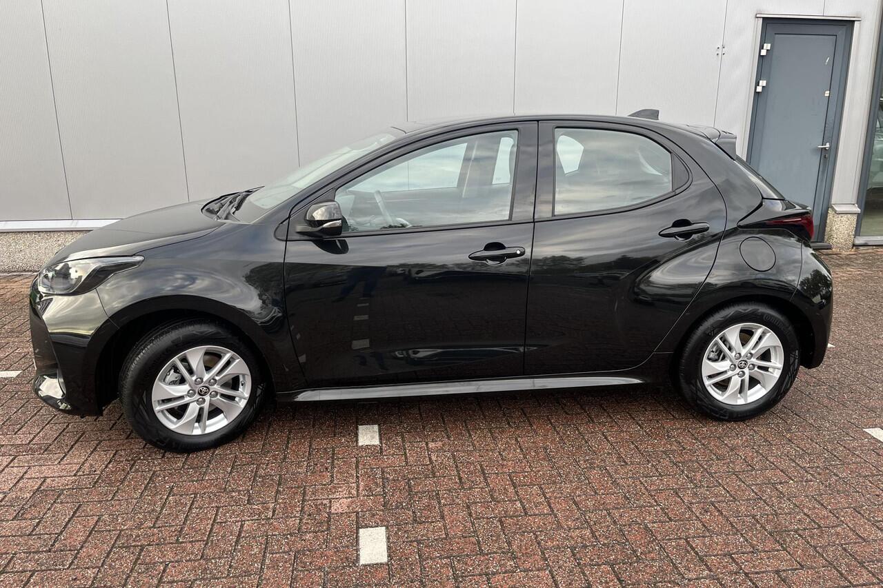 Toyota YARIS 1.5 Hybrid 115 Active