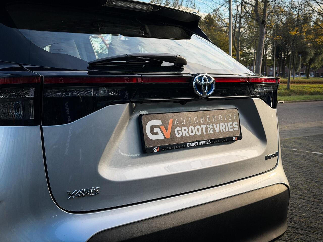 Toyota YARIS Cross 1.5 Hybrid Active Elektrisch klep|Head up display|Stoel/stuurverwarming