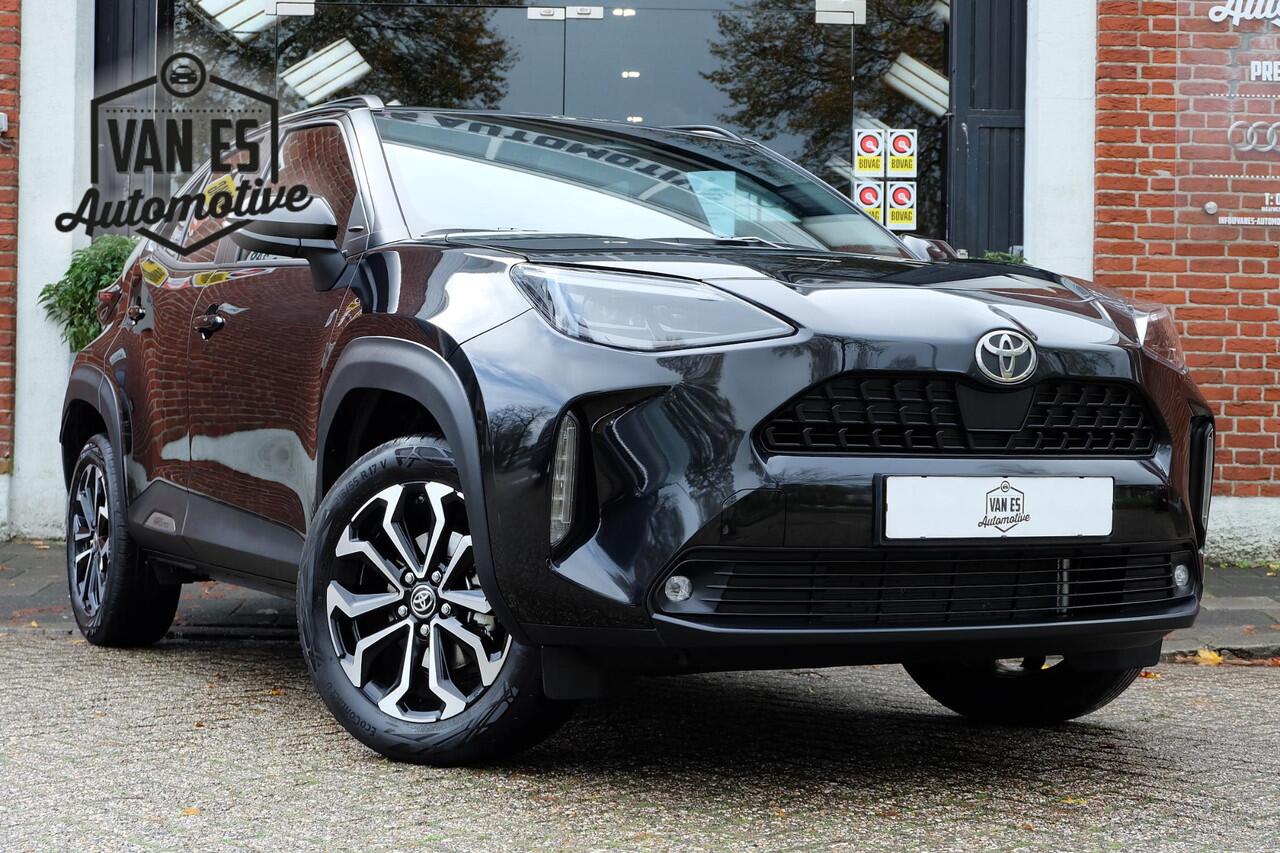 Toyota YARIS Cross 1.5 Hybrid 115 First Edition / Fabrieksgarantie t/m '34 / Stuurverwarming