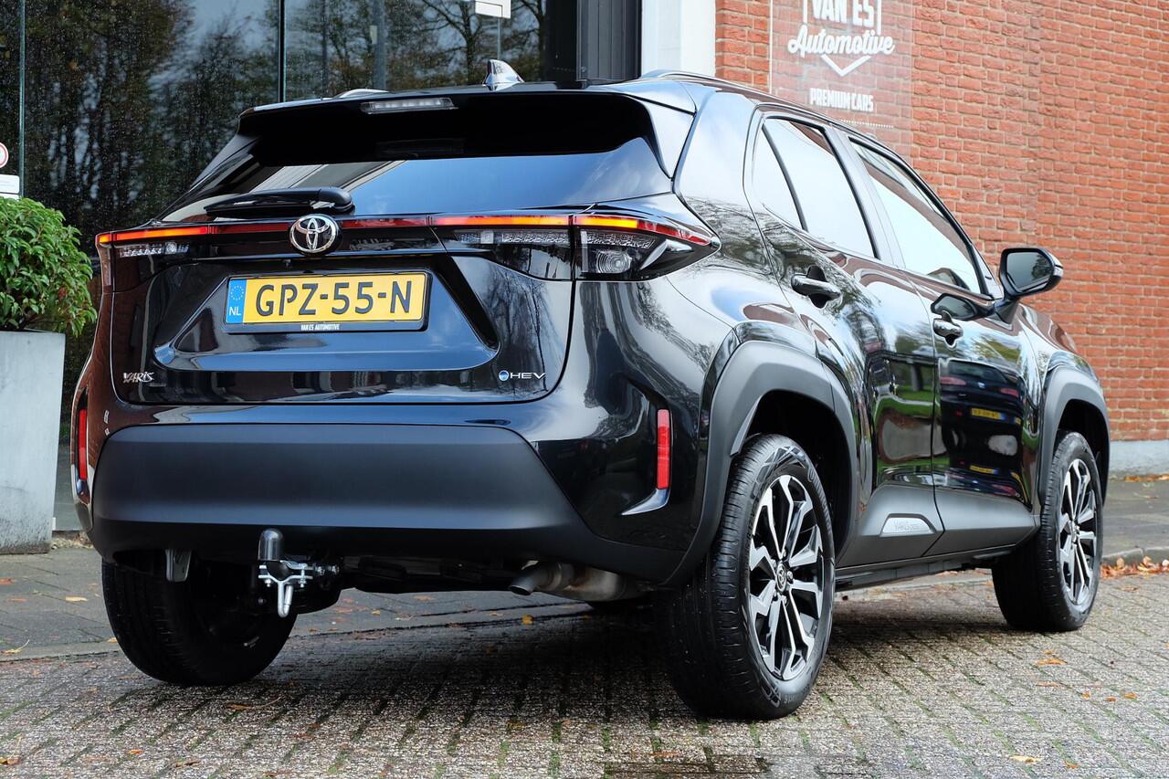 Toyota YARIS Cross 1.5 Hybrid 115 First Edition / Fabrieksgarantie t/m '34 / Stuurverwarming