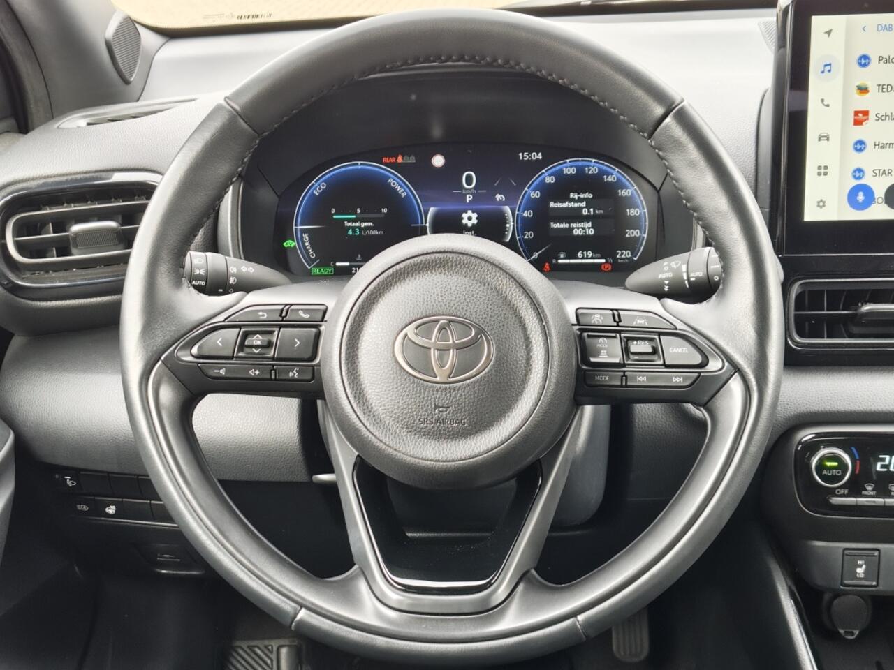 Toyota YARIS 1.5 Hybrid 130 Executive | NL Auto | Sensoren v/a | Stoel & Stuu