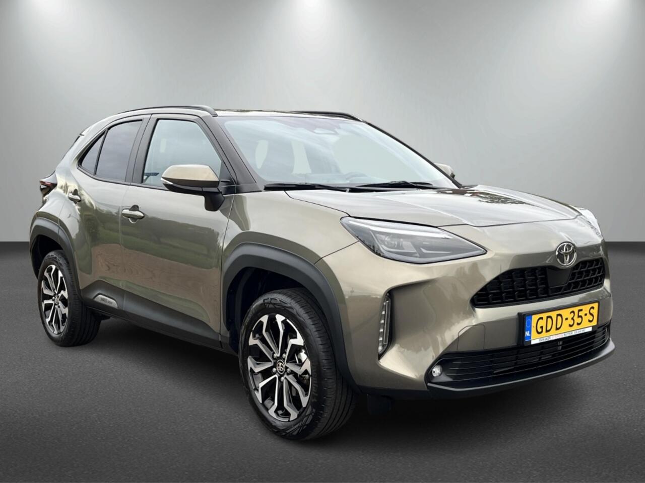 Toyota YARIS 1.5 Hybride First edition 115pk | Apple Carplay & Android Auto |