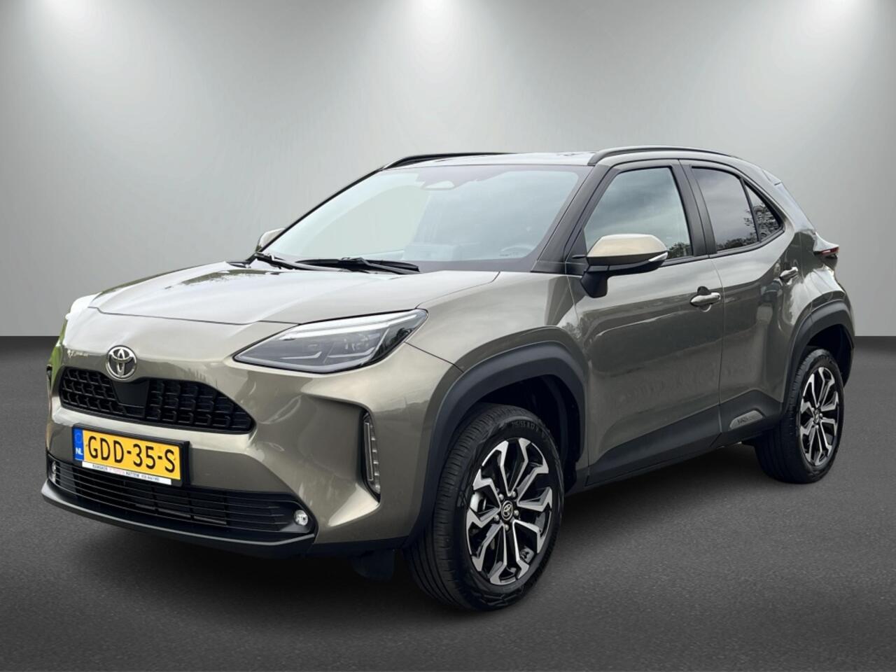 Toyota YARIS 1.5 Hybride First edition 115pk | Apple Carplay & Android Auto |