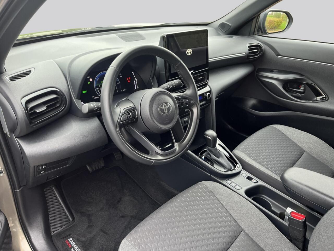 Toyota YARIS 1.5 Hybride First edition 115pk | Apple Carplay & Android Auto |