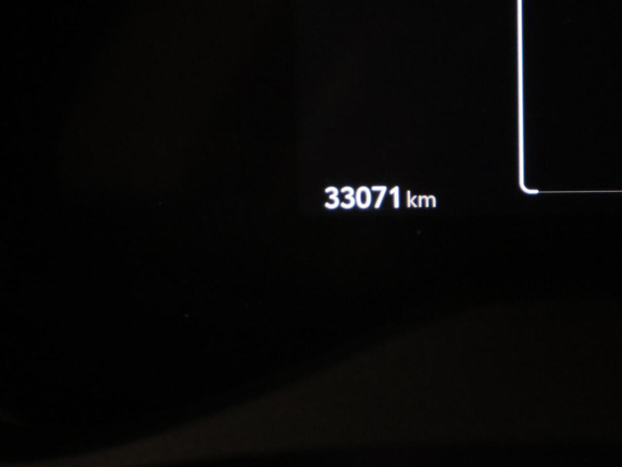 Toyota YARIS 1.5 Hybrid 115 Dynamic Luxury | Stuur- & Stoelverwarming | Dodehoek Detectie | Comfort Pack |