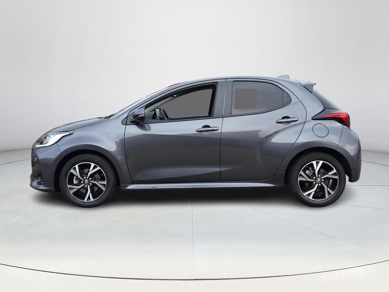 Toyota YARIS 1.5 Hybrid 115 First Edition | NL Auto | Apple CarPlay | Keyless | Rijklaarprijs incl. garantie |