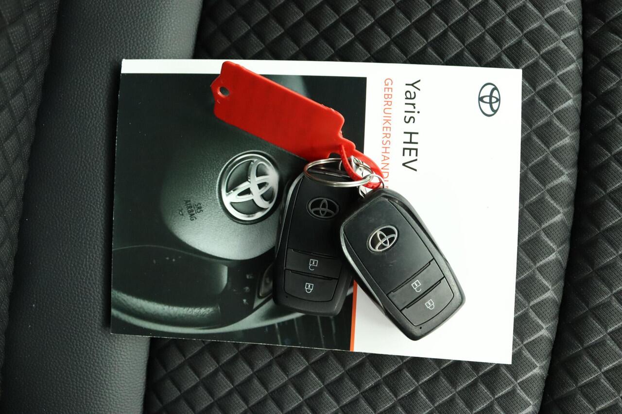 Toyota YARIS 1.5 Hybrid 130 Executive | Adaptive Cruise Control | Navigatie | Apple Carplay | Android Auto | Parkeersensoren |