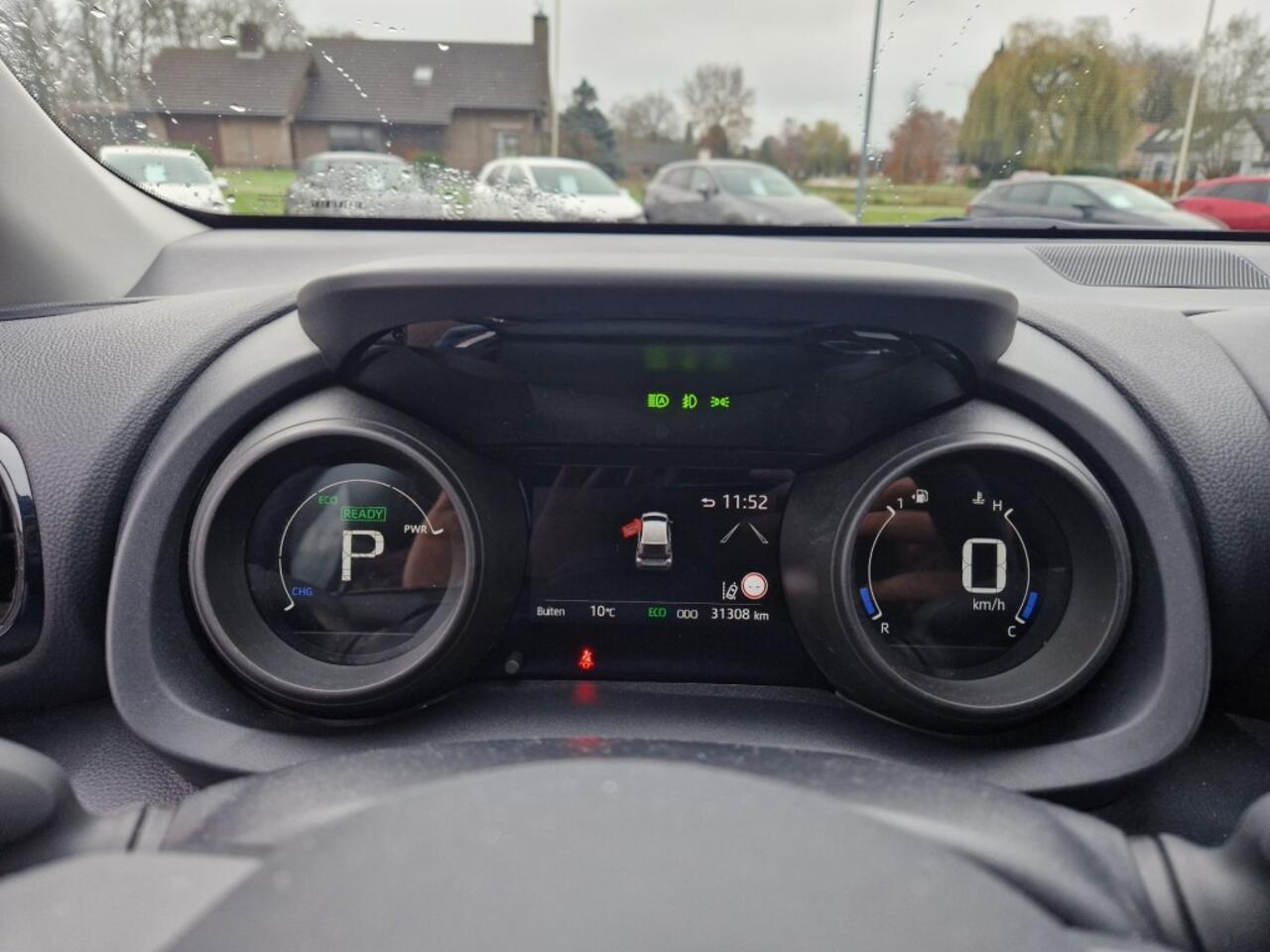 Toyota YARIS 1.5 Hybrid, Dynamic, Clima, Android/Apple, Stoelverwarming, Keyless, 16 inch, Cruise