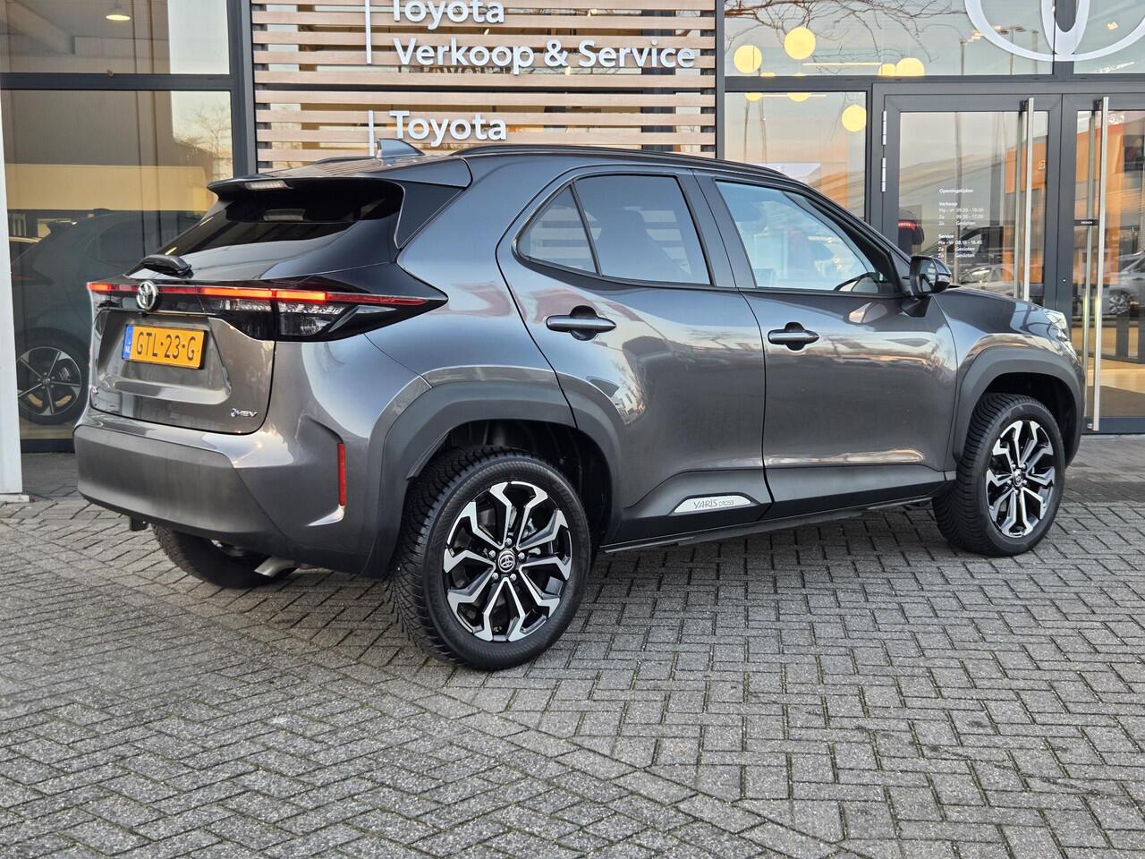 Toyota YARIS Cross 1.5 Hybrid 115 First Edition