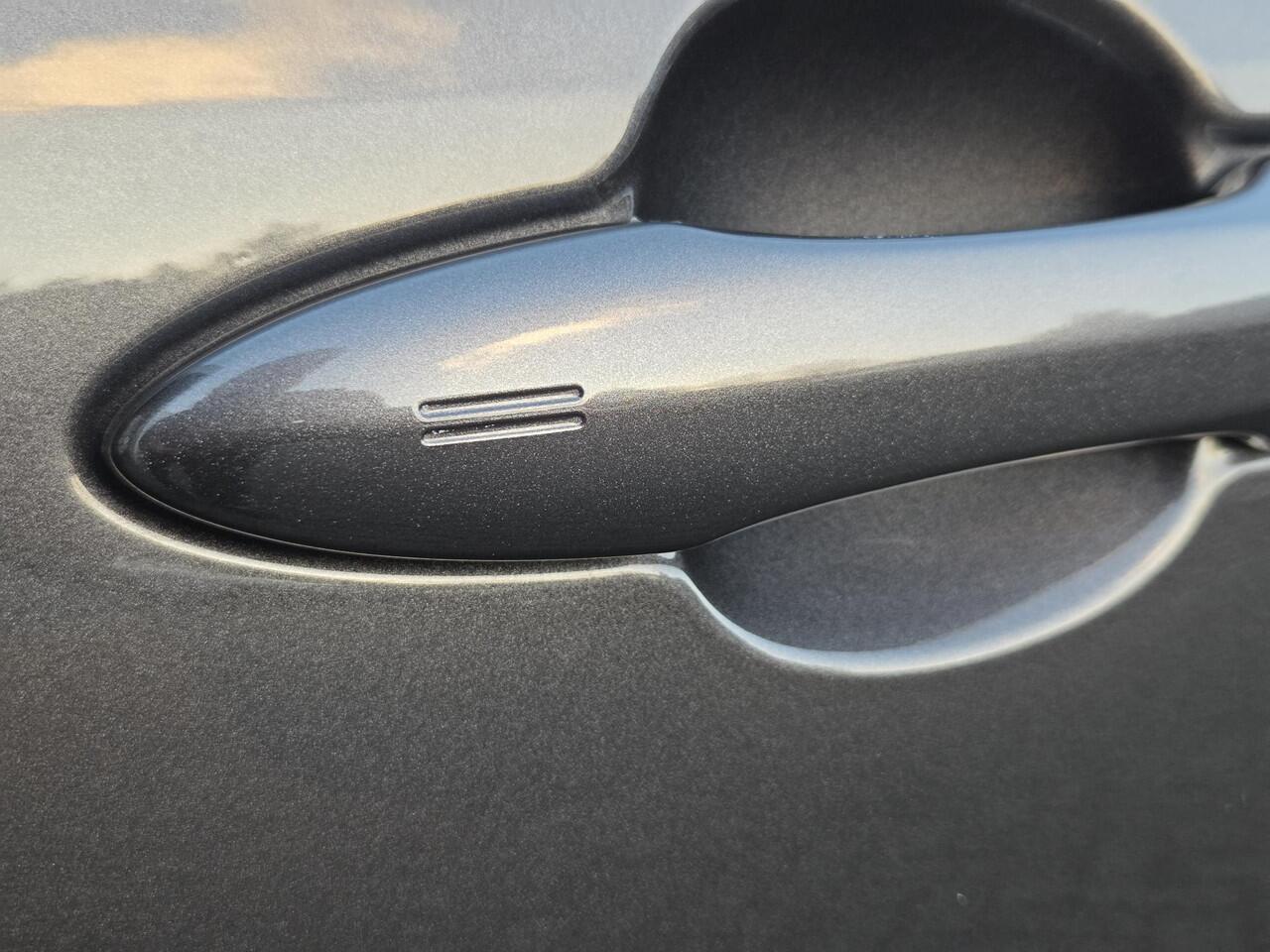 Toyota YARIS Cross 1.5 Hybrid 115 First Edition