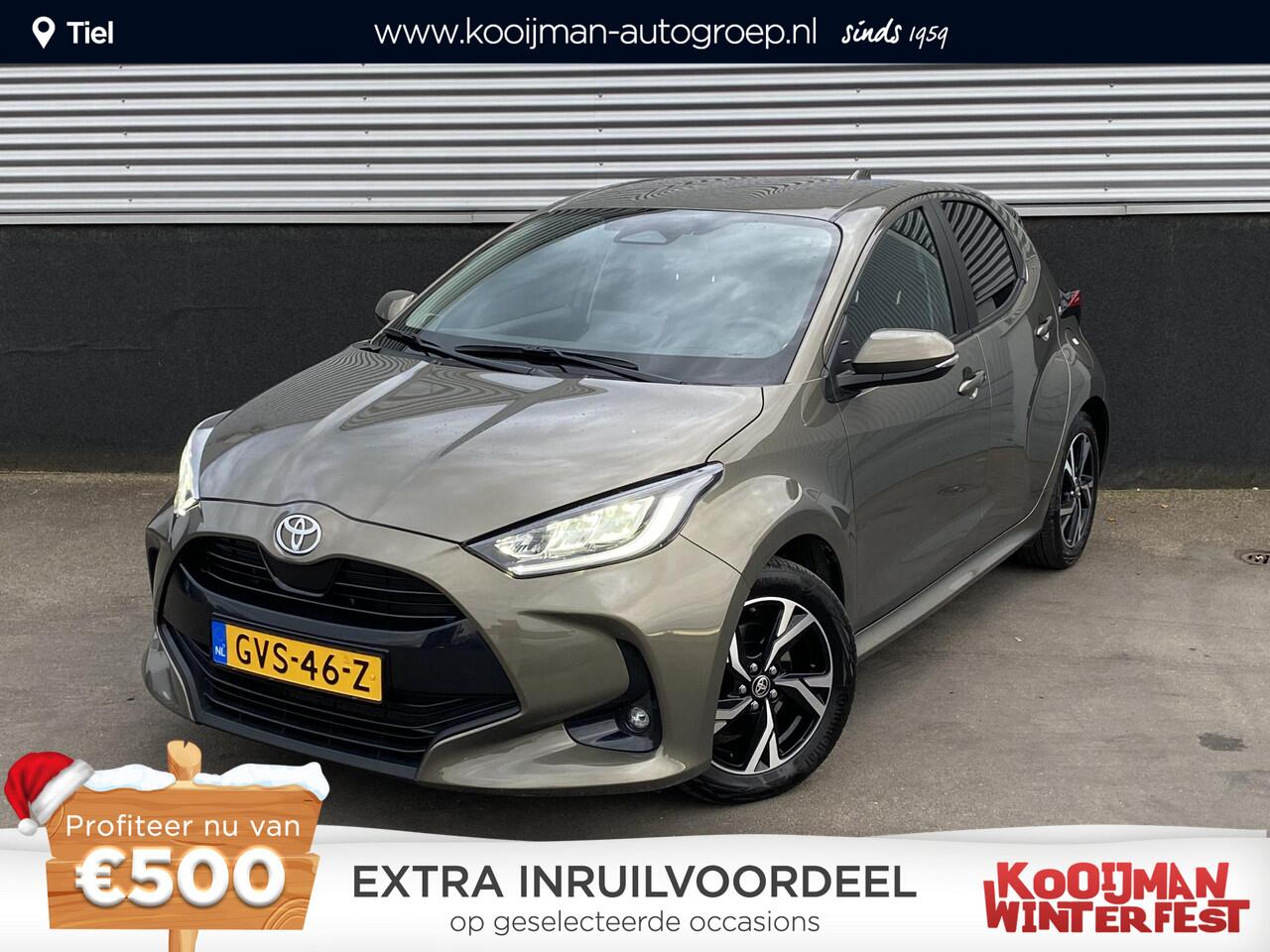Toyota YARIS 1.5 Hybrid 115 First Edition Navigatie Apple CarPlay/Android Auto, achteruitrij camera, adaptieve cruise control, keyless, NL auto!