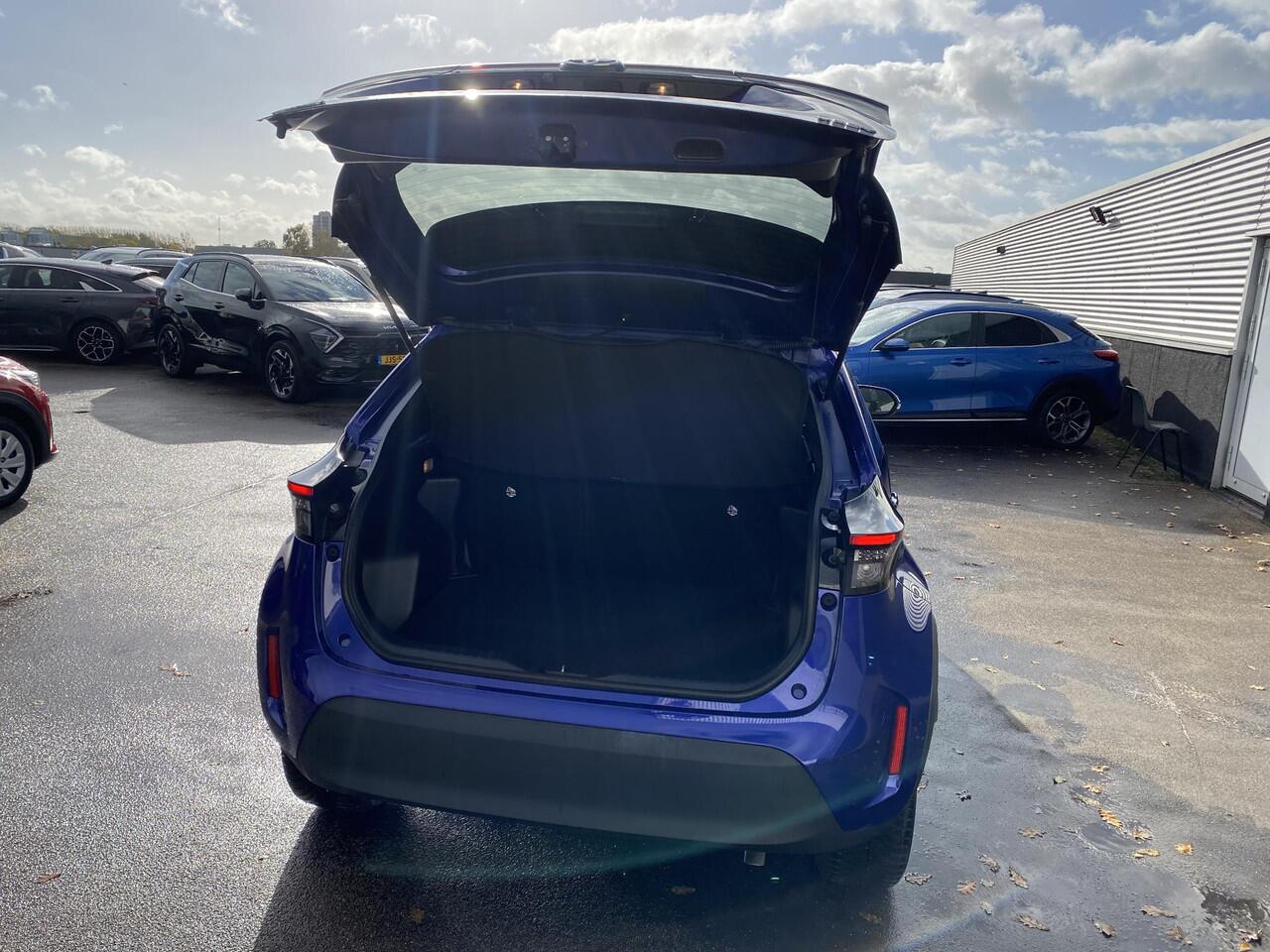 Toyota YARIS Cross 1.5 Hybrid 115 First Edition Navigatie Apple CarPlay/Android Auto, keyless entry- & start, adaptieve cruise control, achteruitrij camera,