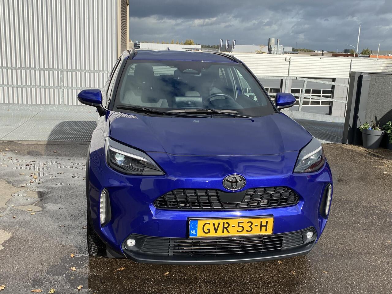 Toyota YARIS Cross 1.5 Hybrid 115 First Edition Navigatie Apple CarPlay/Android Auto, keyless entry- & start, adaptieve cruise control, achteruitrij camera,