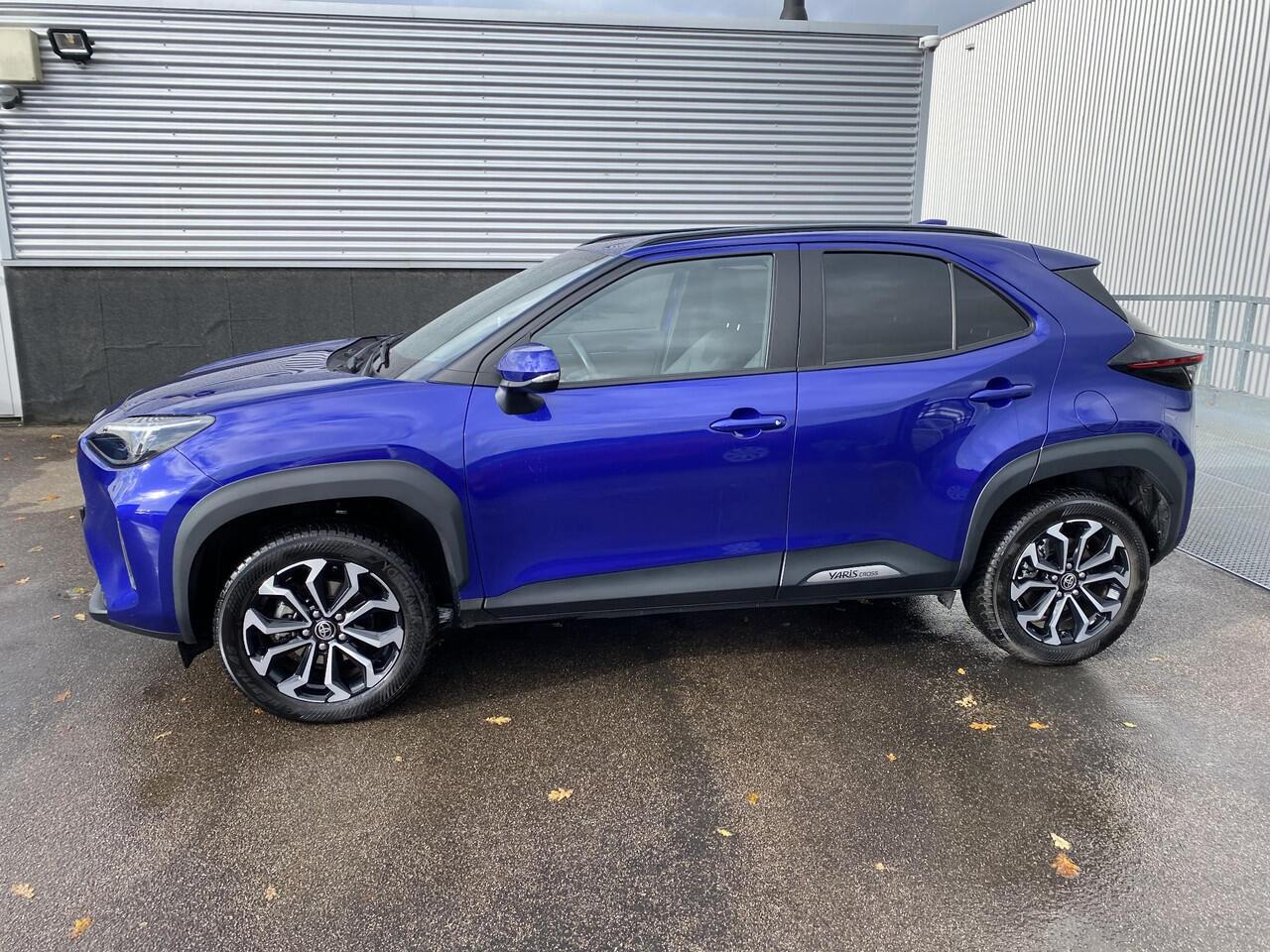 Toyota YARIS Cross 1.5 Hybrid 115 First Edition Navigatie Apple CarPlay/Android Auto, keyless entry- & start, adaptieve cruise control, achteruitrij camera,