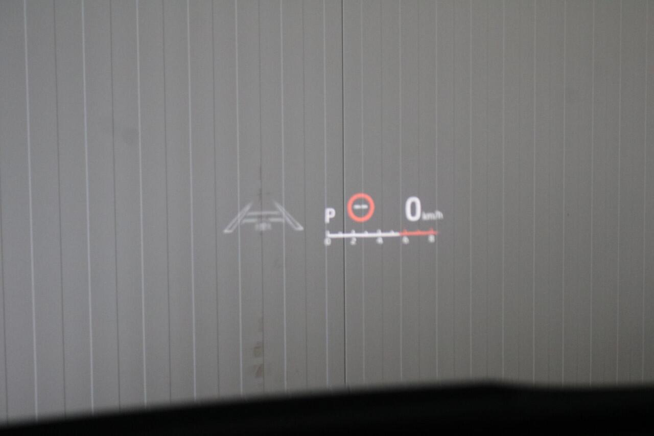 Toyota YARIS 1.5 Hybrid Executive Limited, Head up Display, Panoramadak, Sensoren!