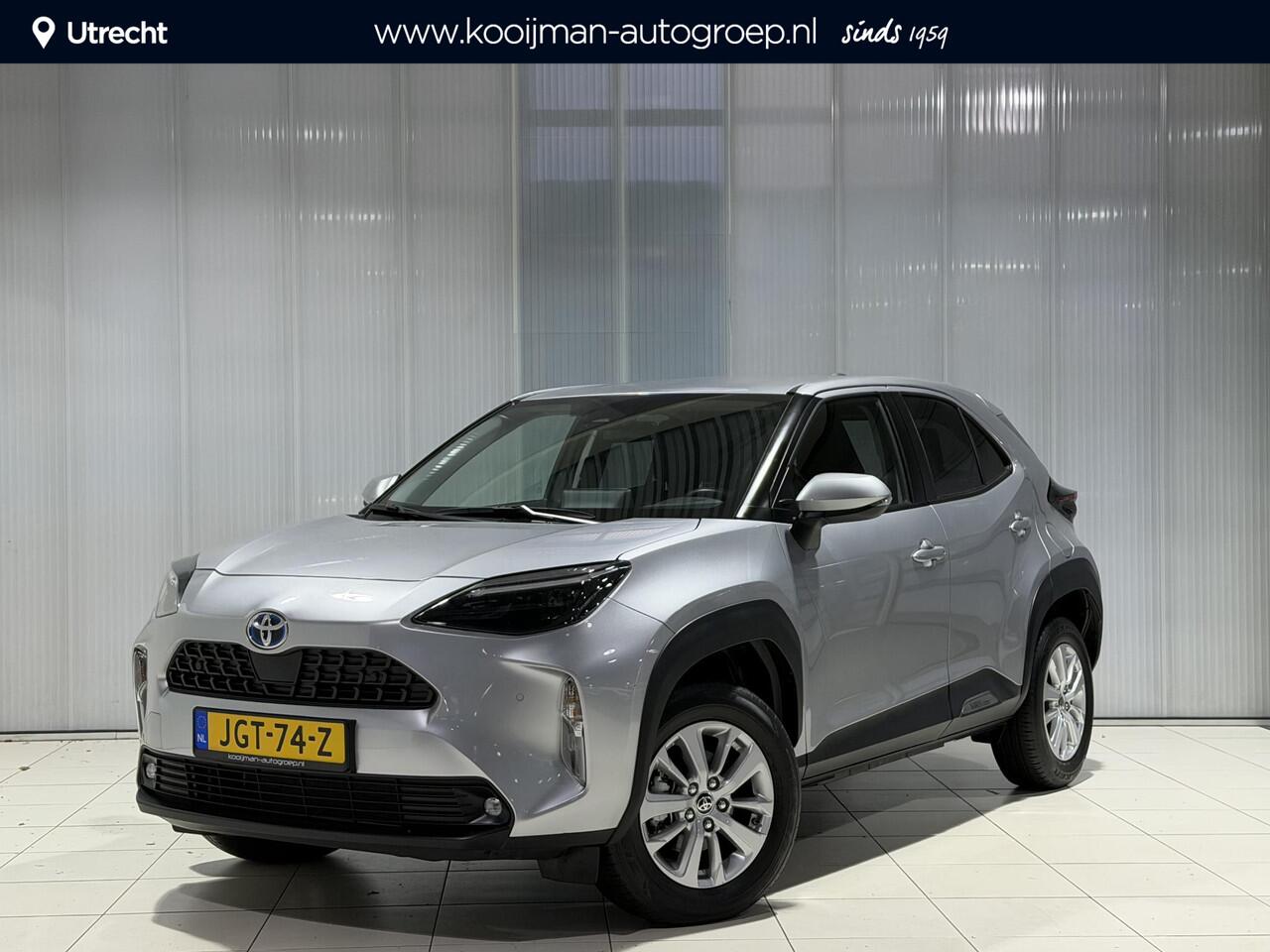Toyota YARIS Cross 1.5 Hybrid Dynamic edition | Parkeersensoren voor + achter | Smart key | Privacy glass | Apple Carplay & Android Auto | Navigatie