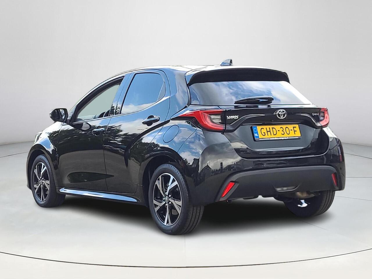 Toyota YARIS 1.5 Hybrid 115 First Edition | Apple CarPlay / Android Auto | LED Verlichting | Rijklaarprijs incl. garantie |