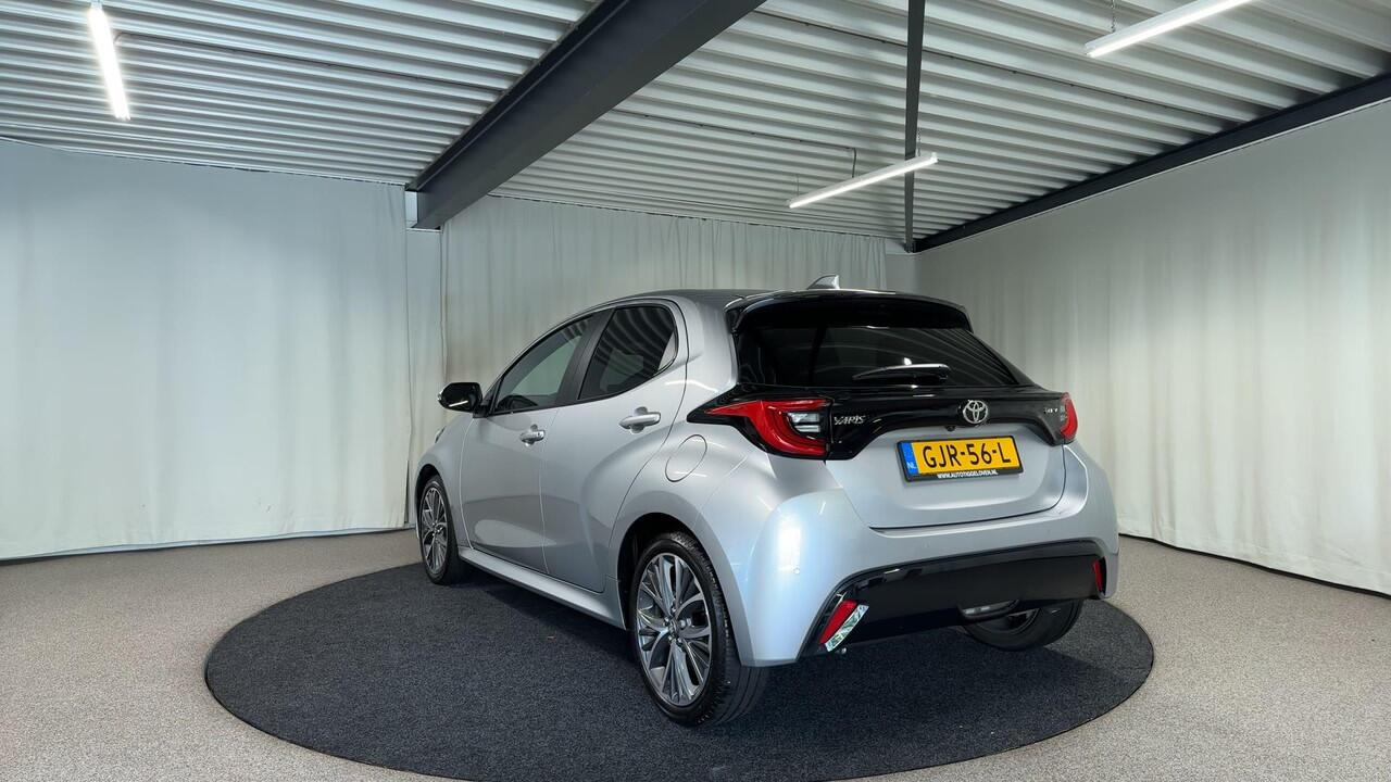 Toyota YARIS 1.5 Hybrid 130 Executive Automaat | Navi | CarPlay | Stuur&Stoelverwarming