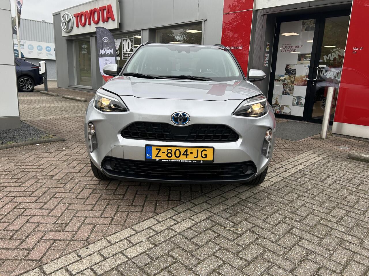 Toyota YARIS Cross 1.5 Hybrid Active Automaat! | Boekjes compleet | Achteruitrij camera | Navigatie Apple CarPlay/Android Auto |