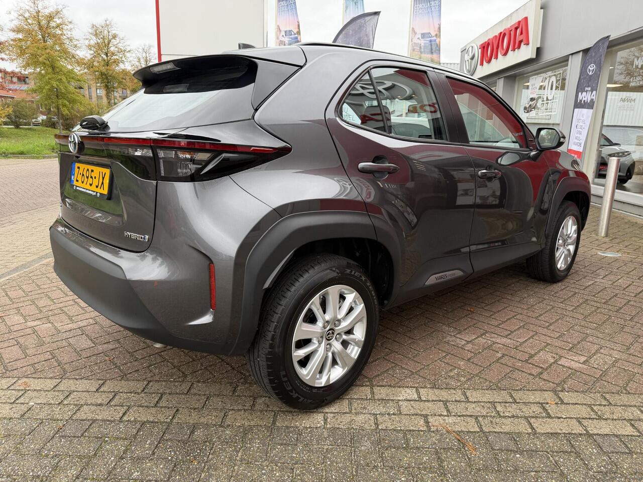 Toyota YARIS Cross 1.5 Hybrid Active Adaptieve cruise control | Achteruitrij camera | Navigatie Apple CarPlay/Android Auto | Automaat!