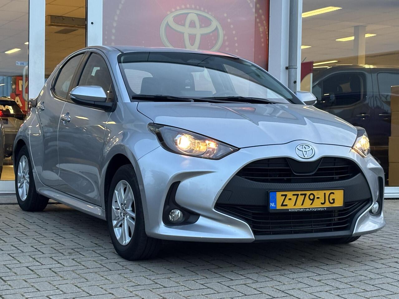 Toyota YARIS 1.5 Hybrid 115 Active | Apple Carplay/Android Auto | Camera | Cruise Controle | Toyota garantie tot 2034!