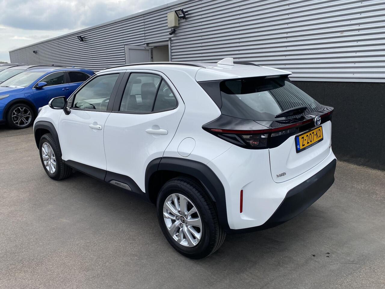 Toyota YARIS Cross 1.5 Hybrid Active Navigatie Apple CarPlay/Android Auto, adaptieve cruise control, achteruitrij camera, NL auto!