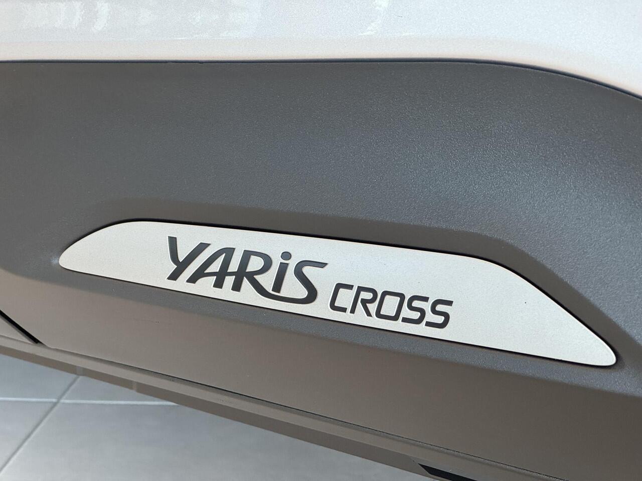 Toyota YARIS Cross 1.5 Hybrid Dynamic | Head-up display | Panorama-dak | Keyless