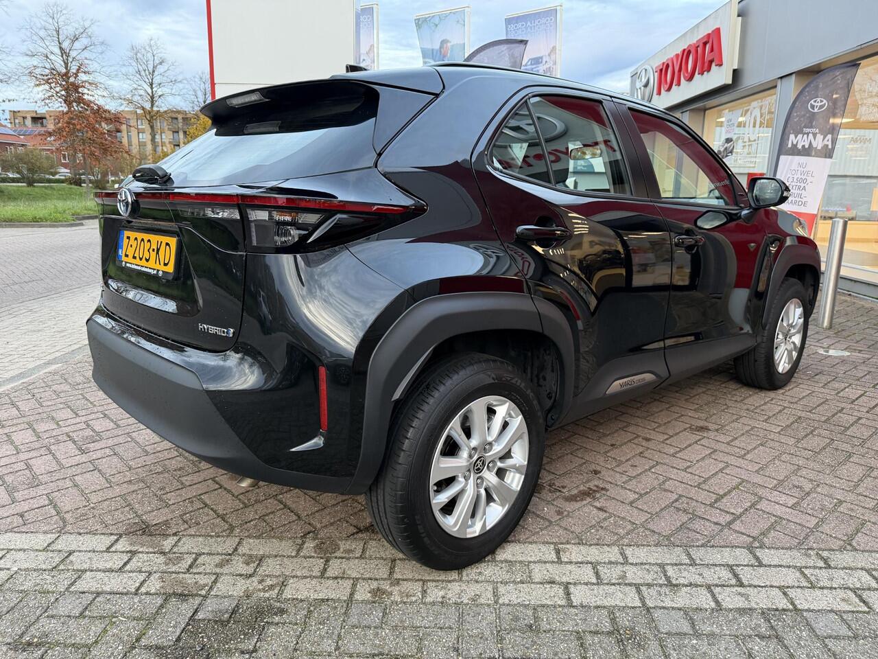 Toyota YARIS Cross 1.5 Hybrid Active Automaat | Nette NL-auto | Sleutels- en boekjes compleet | Achteruitrijcamera |