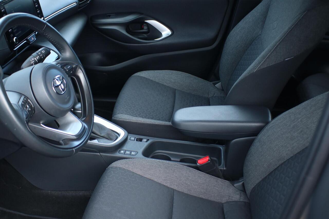 Toyota YARIS Cross 1.5 Hybrid Active |LM velgen| BTW auto|