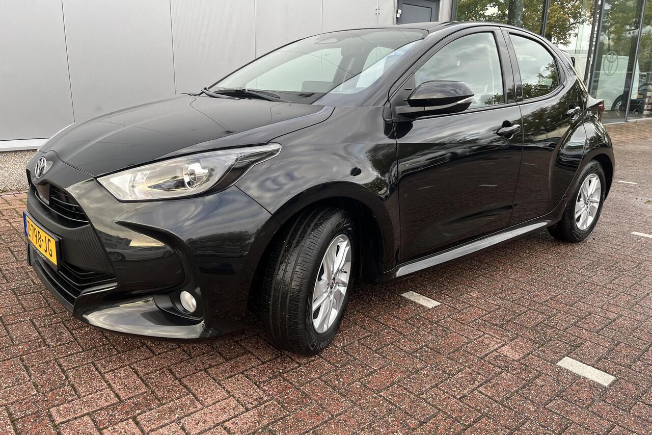 Toyota YARIS 1.5 Hybrid 115 Active |NL auto| Achteruitrijcamera| Navigatie met Android Auto, Apple Carplay |