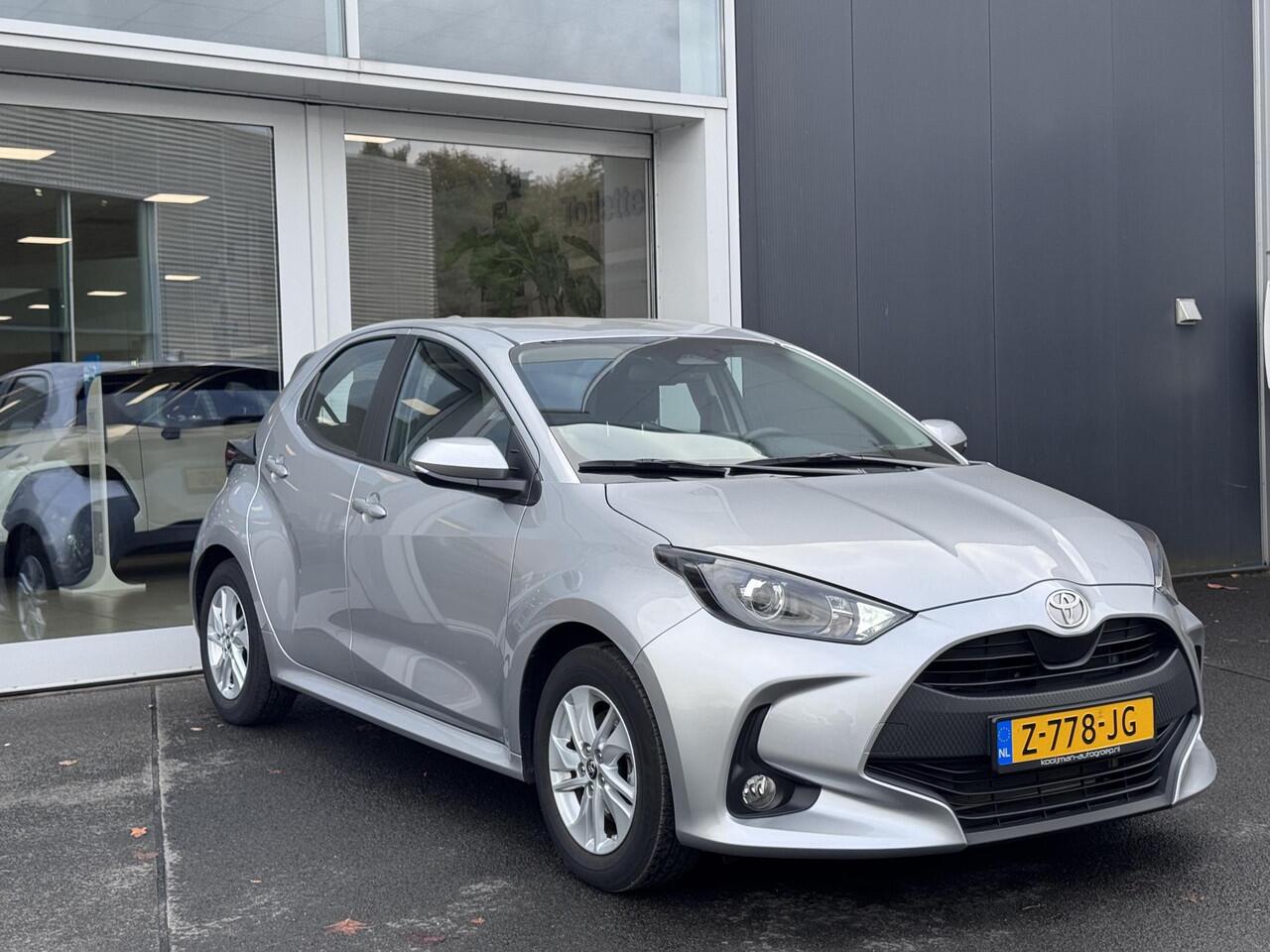 Toyota YARIS 1.5 Hybrid 115 Active | Achteruitrijcamera | Climate Control