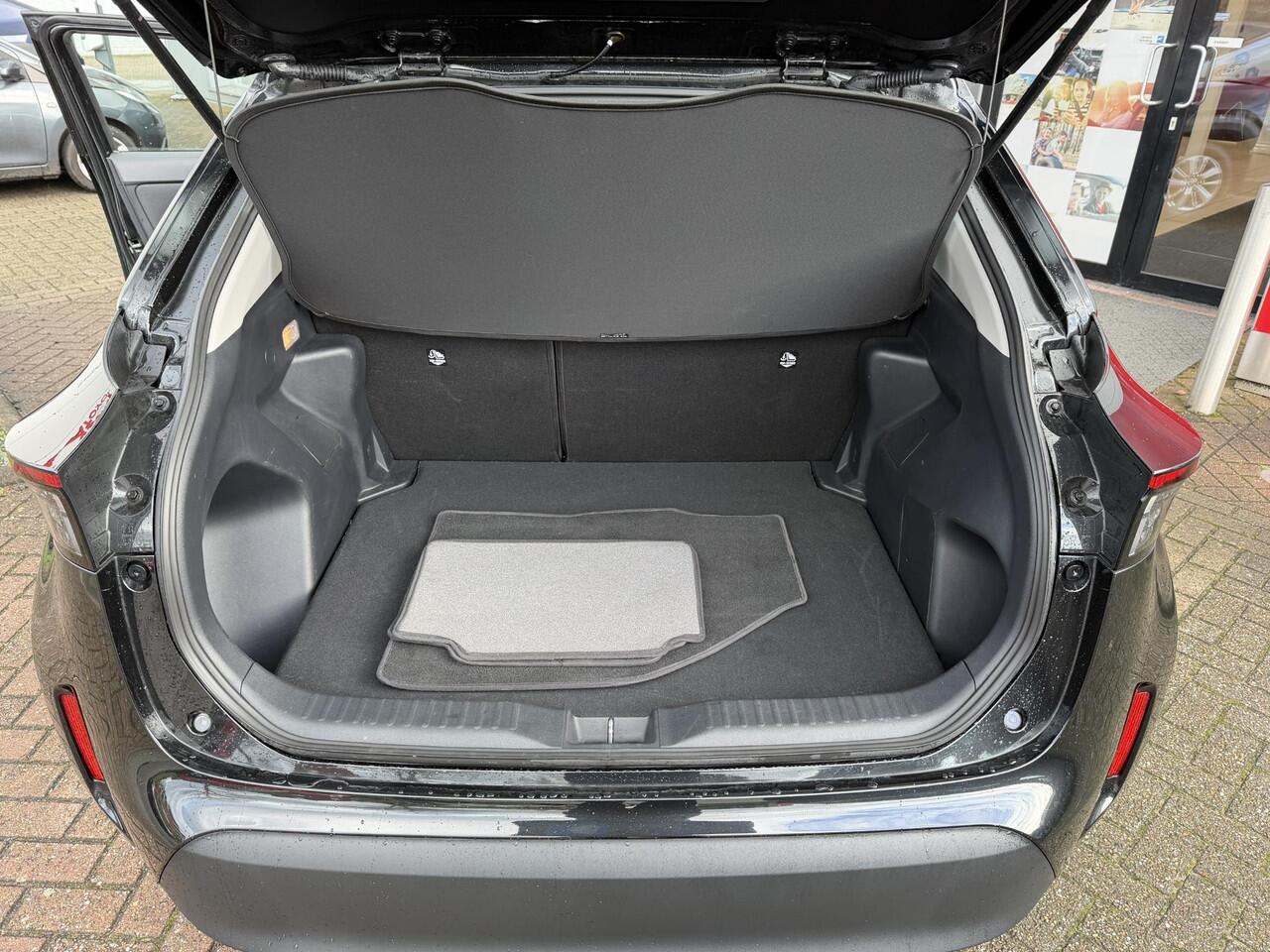 Toyota YARIS Cross 1.5 Hybrid Active Automaat | Nette NL-auto | Sleutels- en boekjes compleet | Achteruitrijcamera |