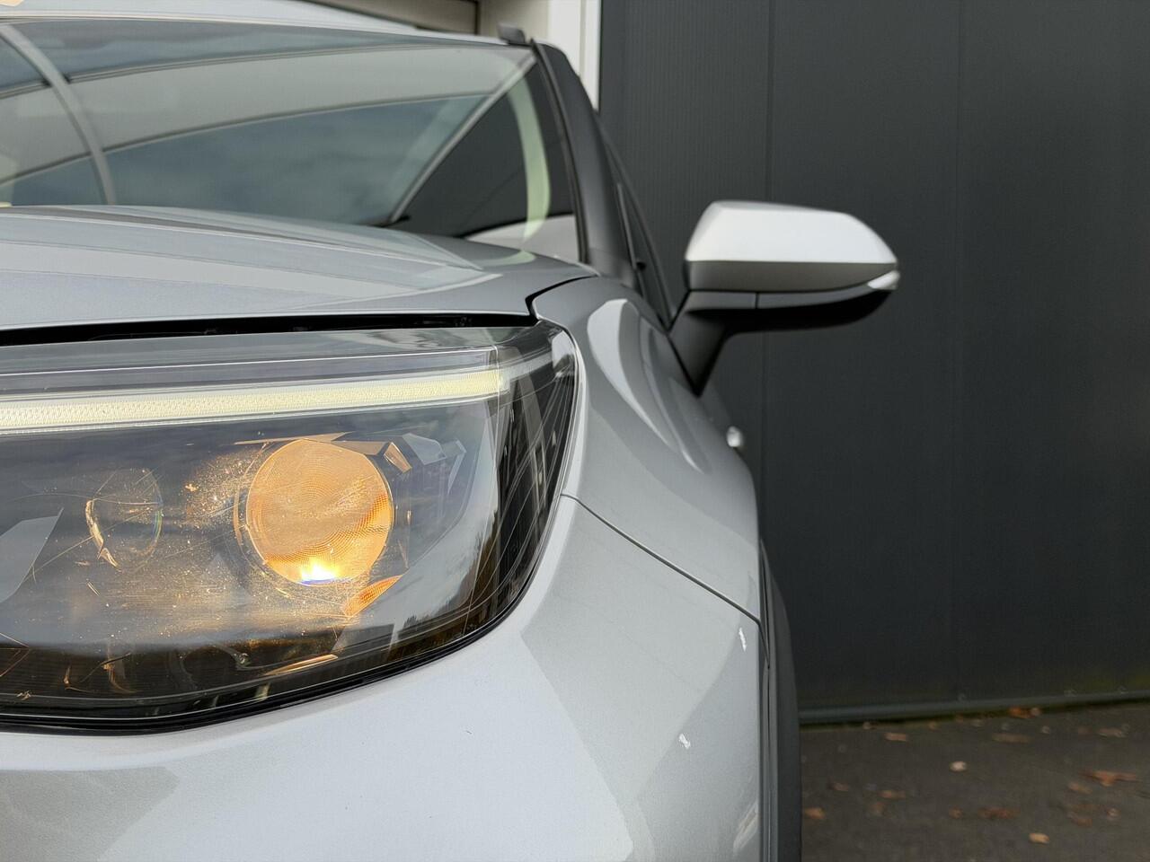 Toyota YARIS Cross 1.5 Hybrid Active | Parkeercamera | LM Velgen | Apple Carplay / Android Auto