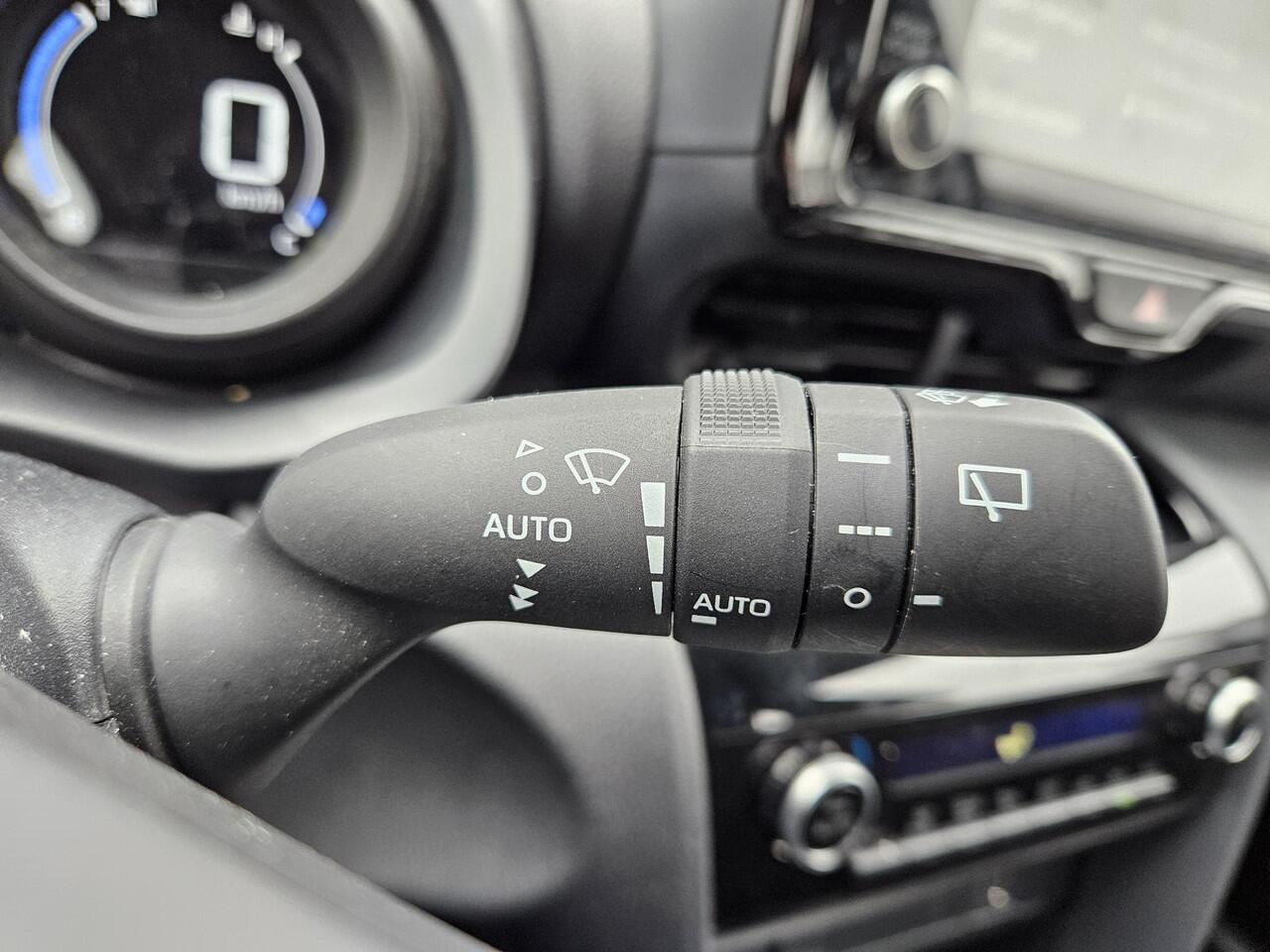 Toyota YARIS Cross 1.5 Hybrid Active | diversen op voorraad in diverse kleuren |