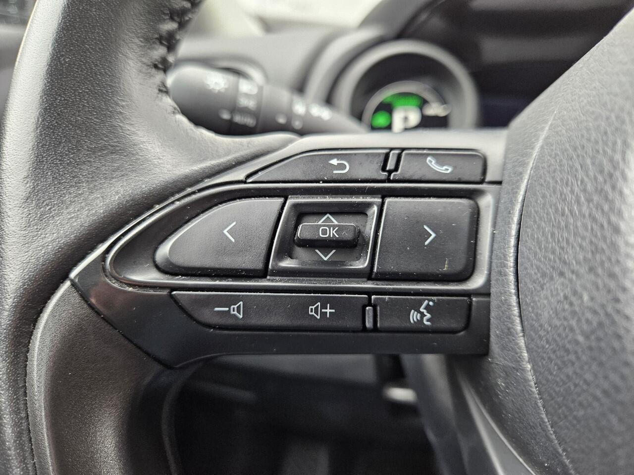 Toyota YARIS Cross 1.5 Hybrid Active | diversen op voorraad in diverse kleuren |