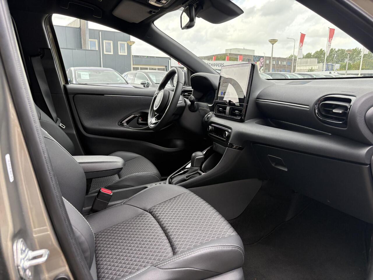 Toyota YARIS 1.5 Hybrid 130 Executive