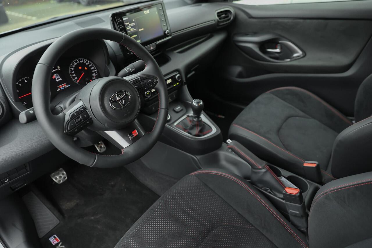 Toyota YARIS GR 1.6 AWD WRC Edition 1 of 300