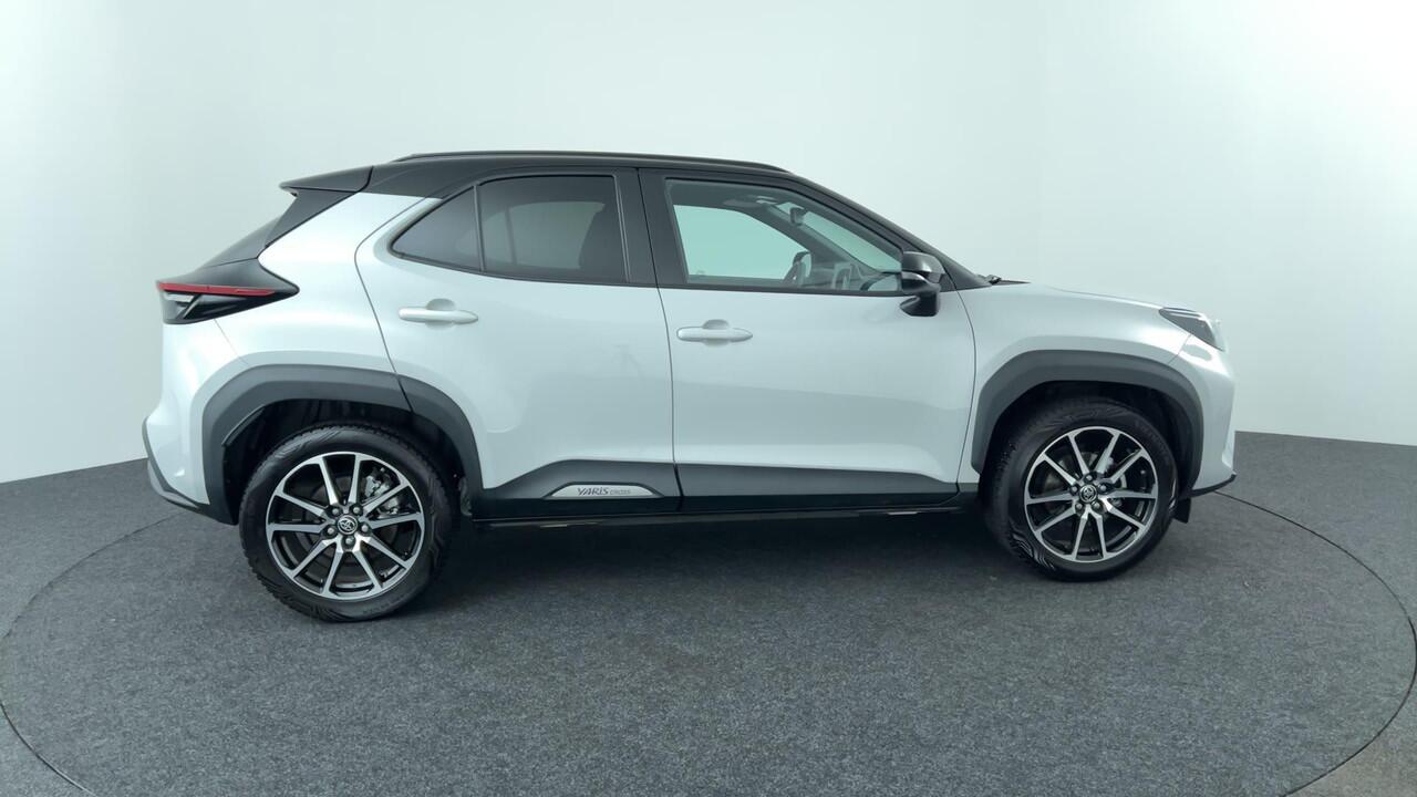 Toyota YARIS Cross 1.5 Hybrid 130 GR Sport | Rijklaar | GR-Plus Pack | JBL | HUD