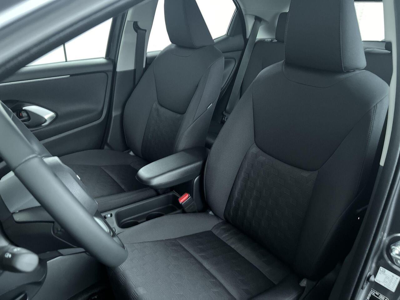 Toyota YARIS 1.5 Hybrid 115 Active | Rijklaar |