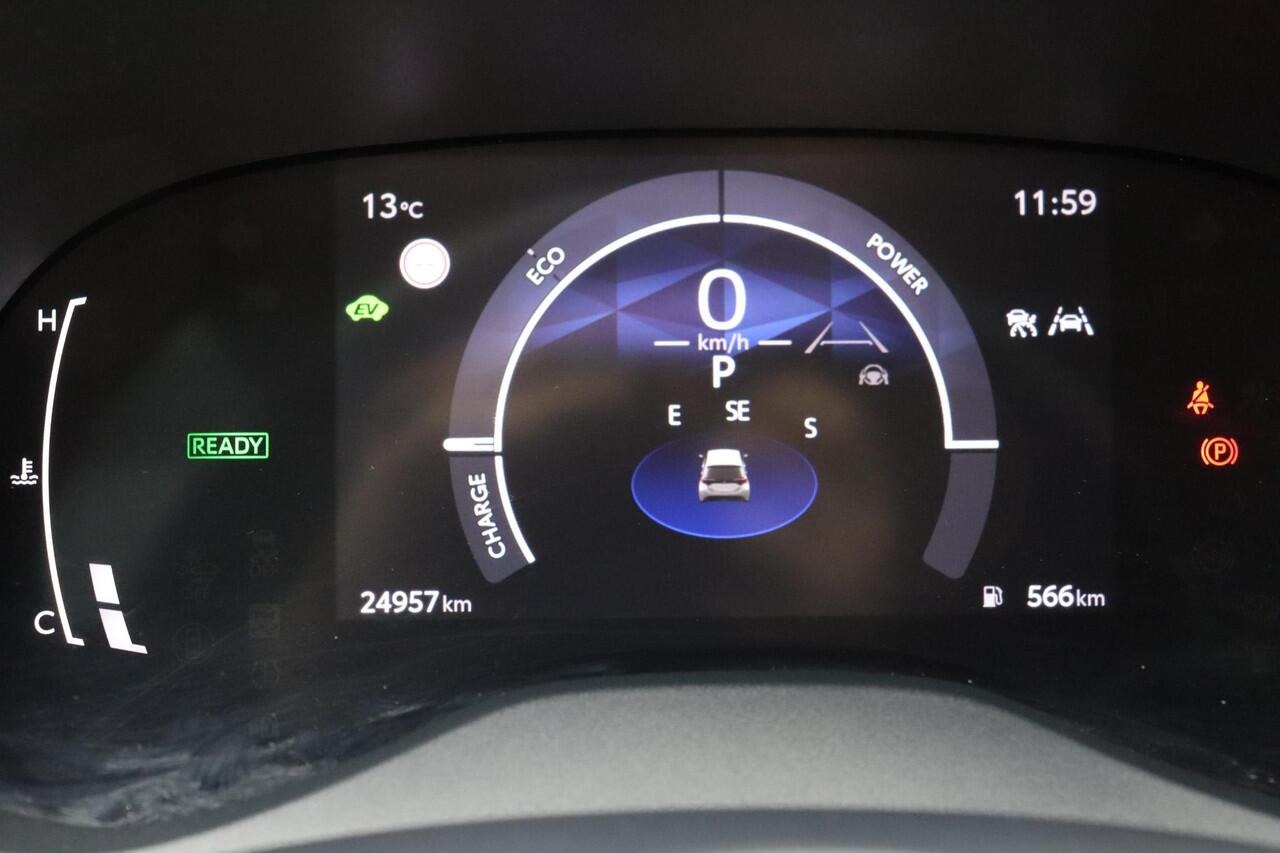 Toyota YARIS 1.5 Hybrid 115 First Edition, Apple Carplay, Android auto, Parelmoer Wit,Achteruitrijcamera, DAB Radio, Adaptieve Cruise Control