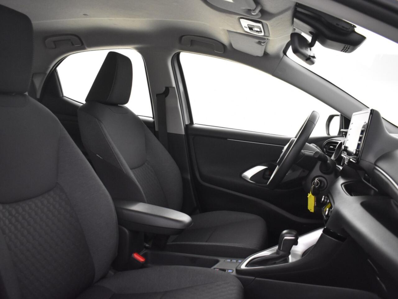 Toyota YARIS 1.5 Hybrid Dynamic Edition | Carplay | adaptive cruise |