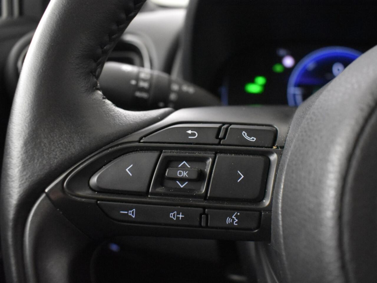 Toyota YARIS Cross 1.5 Hybrid 115 Style | Stuur en Stoelverwarming